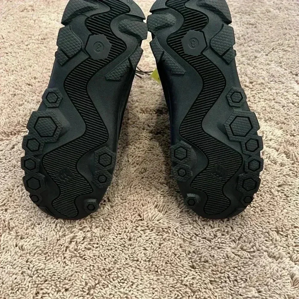 NWT new target kids 3 baker all in motion waterproof Velcro black boots snow